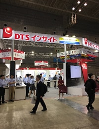 8-DTS-booth