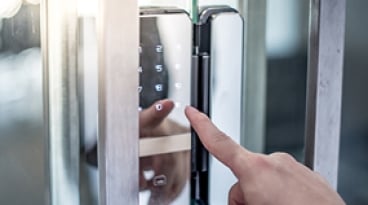Wireless Smart Door Lock