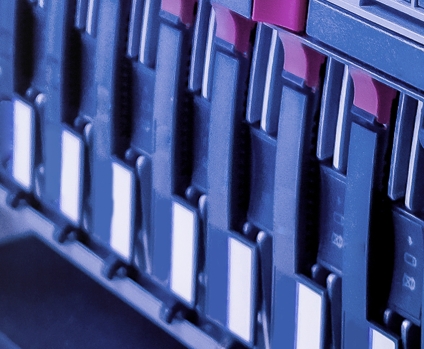 Storage server for web and data in data center room