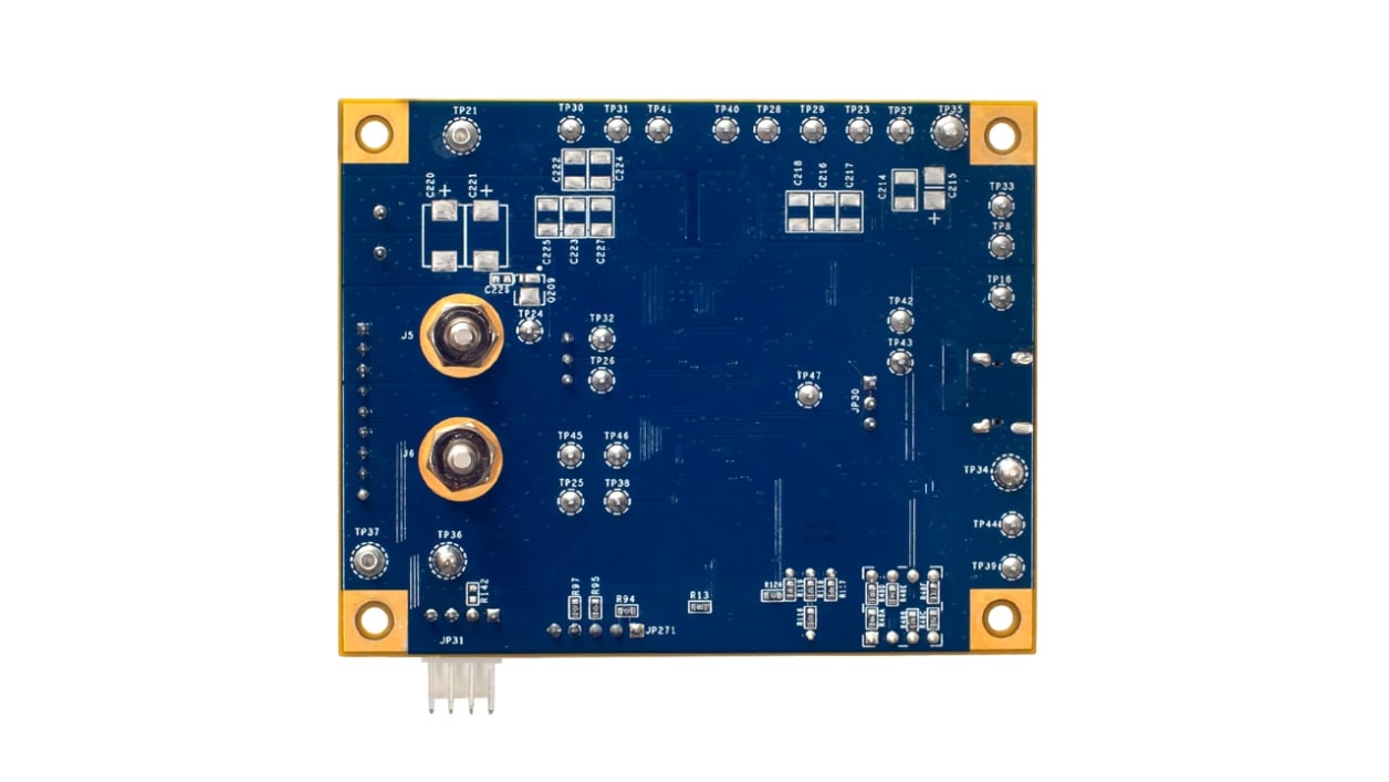 100W USB Type-C 电池系统参考板 - 背面