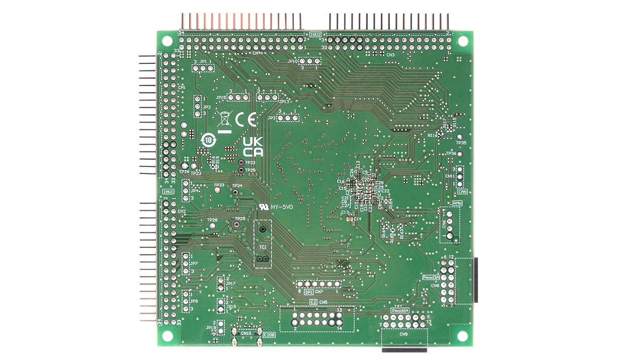 MCB-RX74N 板的底视图。