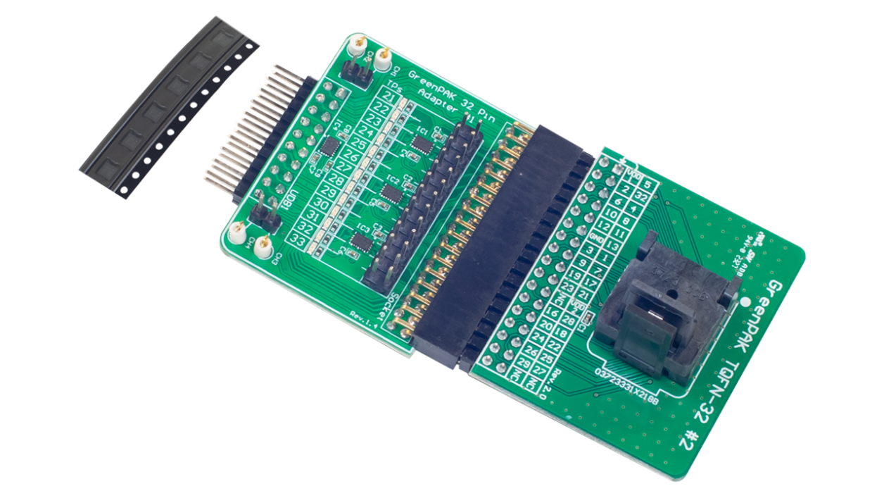 SLG46880AP-SK2 Development Board with Strip