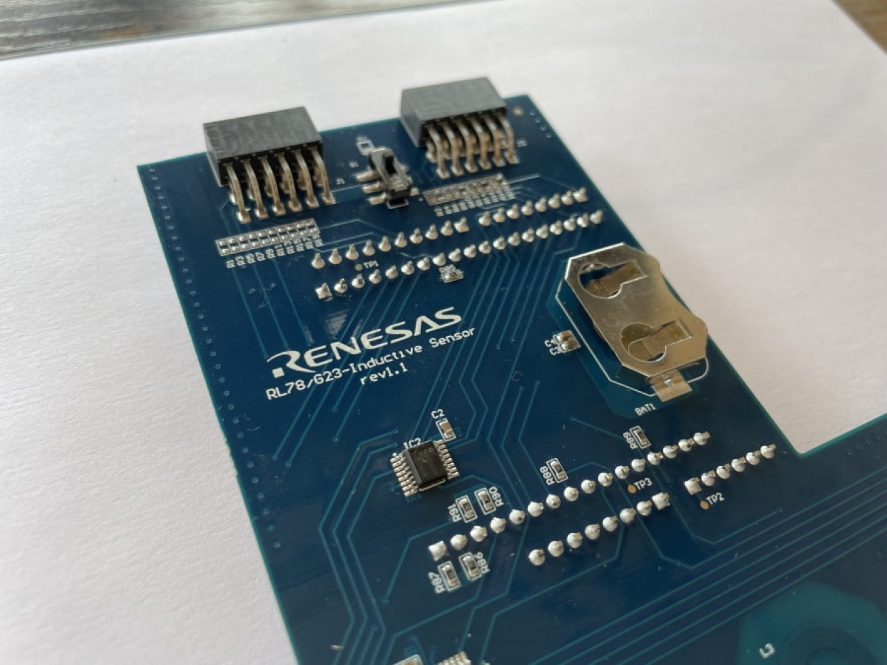 RL78/G23 Inductive Proximity Sensor Shield Solution Board (2)