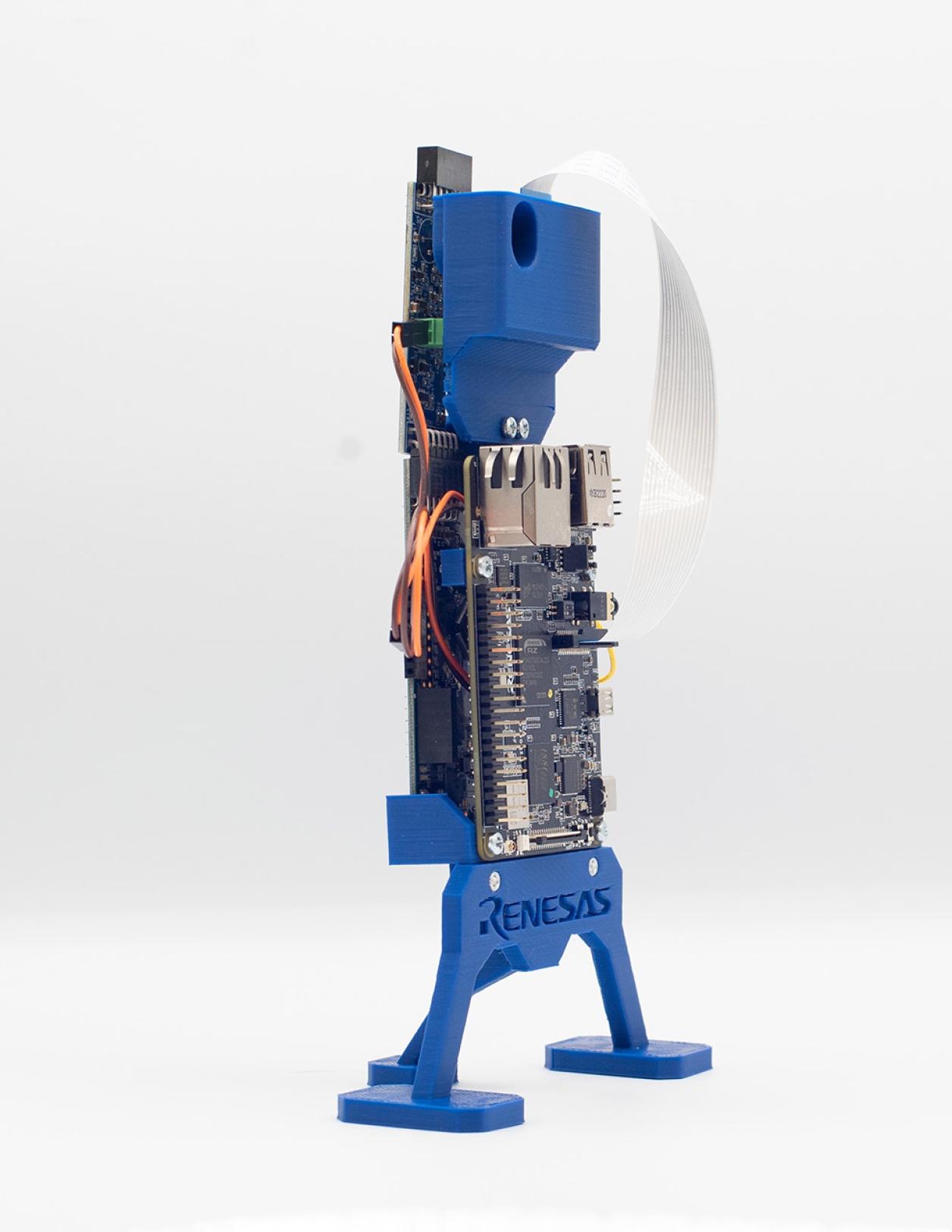 跟踪摄像机演示平台 - 正面侧视图