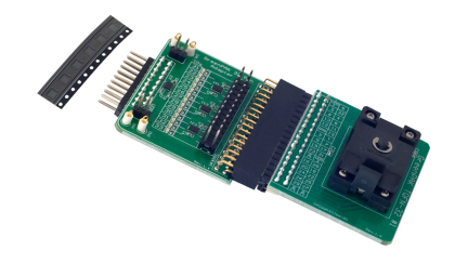 SLG46880V-SK2/SLG46881V-SK2 Development Board with Strip