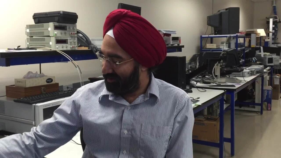 5P49V5935 and 5P49V5933 VersaClock 5 Lower Power Clock Generators with Integrated Crystal