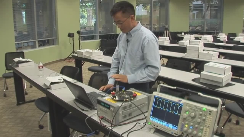 VersaClock 5 Evaluation Board Start-up Demo