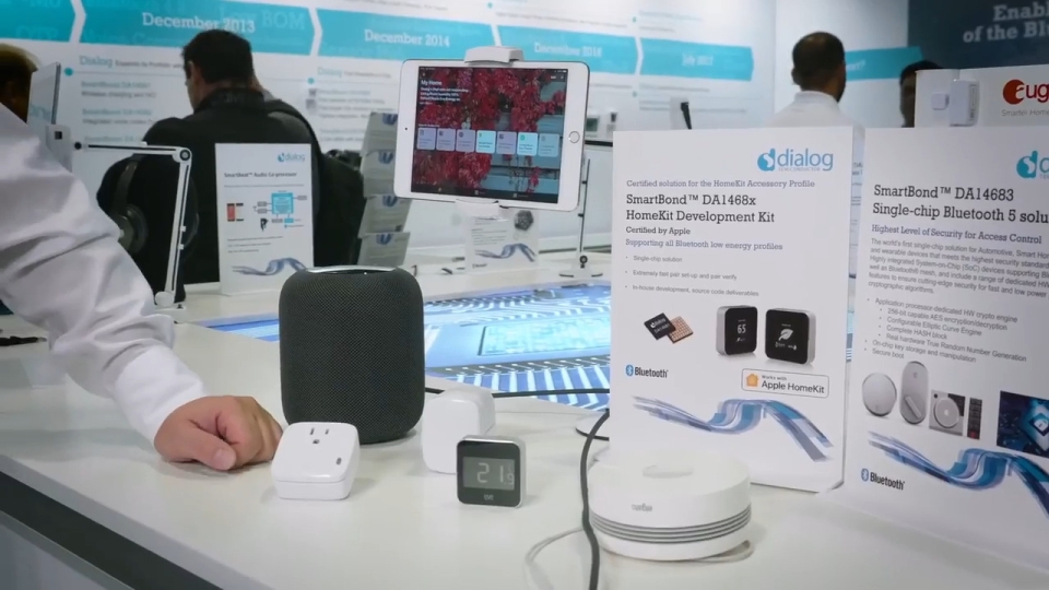 Watch and learn what Dialog SmartBond HomeKit solution enables you to develop