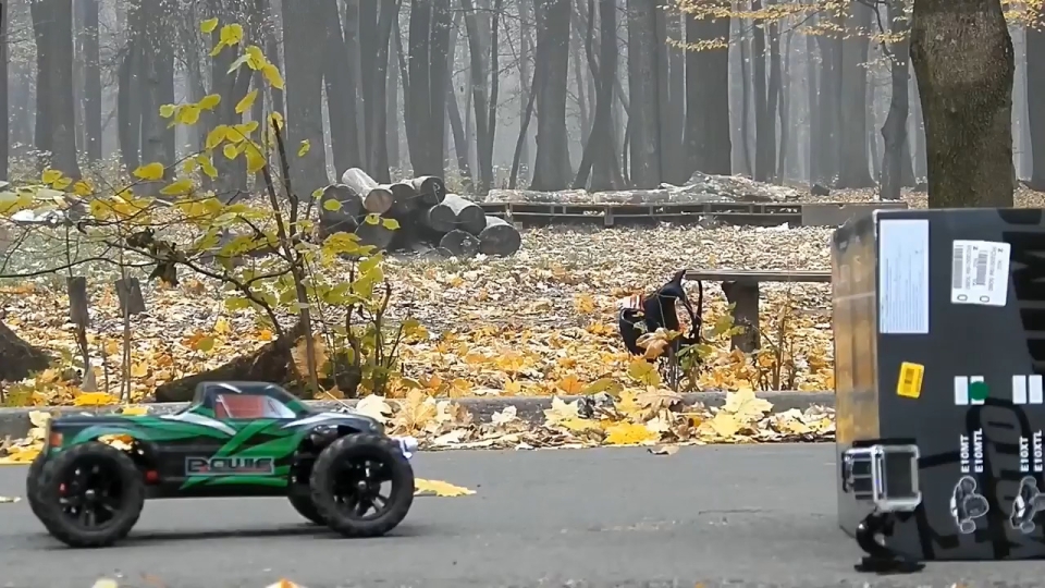 Collision Avoidance Controller with SLG46620 GreenPAK Demo